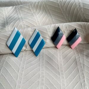 2 Pairs Vintage Striped Diamond Shaped Plastic 80's Earrings Pierced